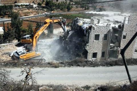 Vernieling van een huis in Palestijns gebied